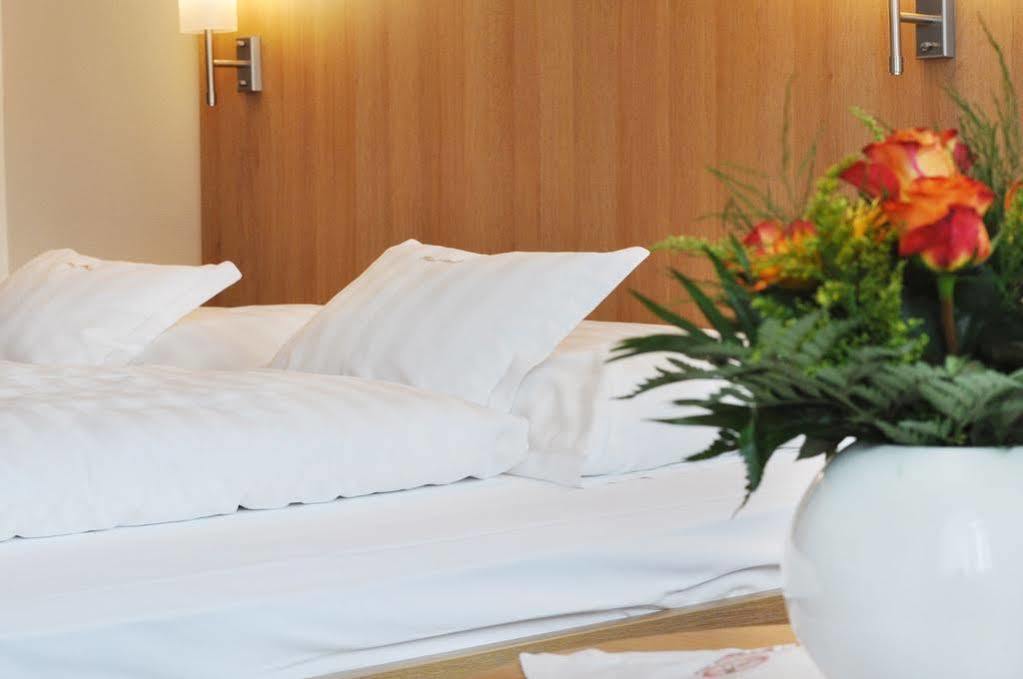 Hotel Fortuna シュトックアッハ エクステリア 写真