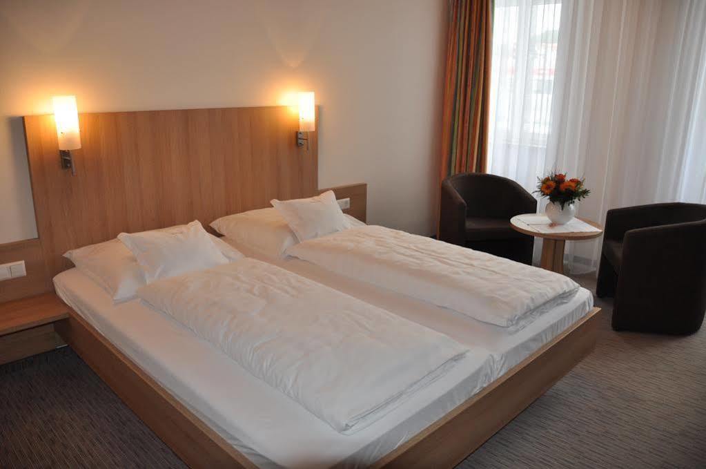 Hotel Fortuna シュトックアッハ エクステリア 写真